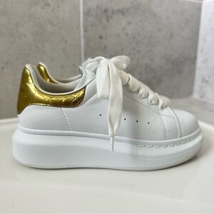 Alexander McQueen Kid's Oversized Lace Up Leather Sneakers Size 13